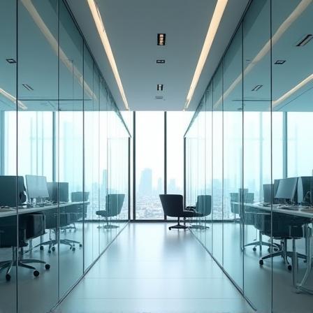 Partisi kaca tempered di kantor Sudirman